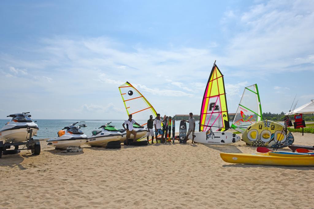 Marina Beach Passikudah Exterior photo
